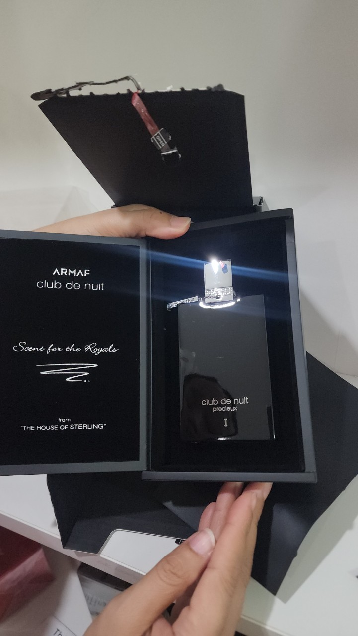 น้ำหอมแท้ Armaf Club de Nuit Precieux I for Men 55ml กล่องซีล กล่องอาจจะไม่สวย กลิ่นนี้เค้าว่าคล้าย Creed Aventus Absolu มากจ้า