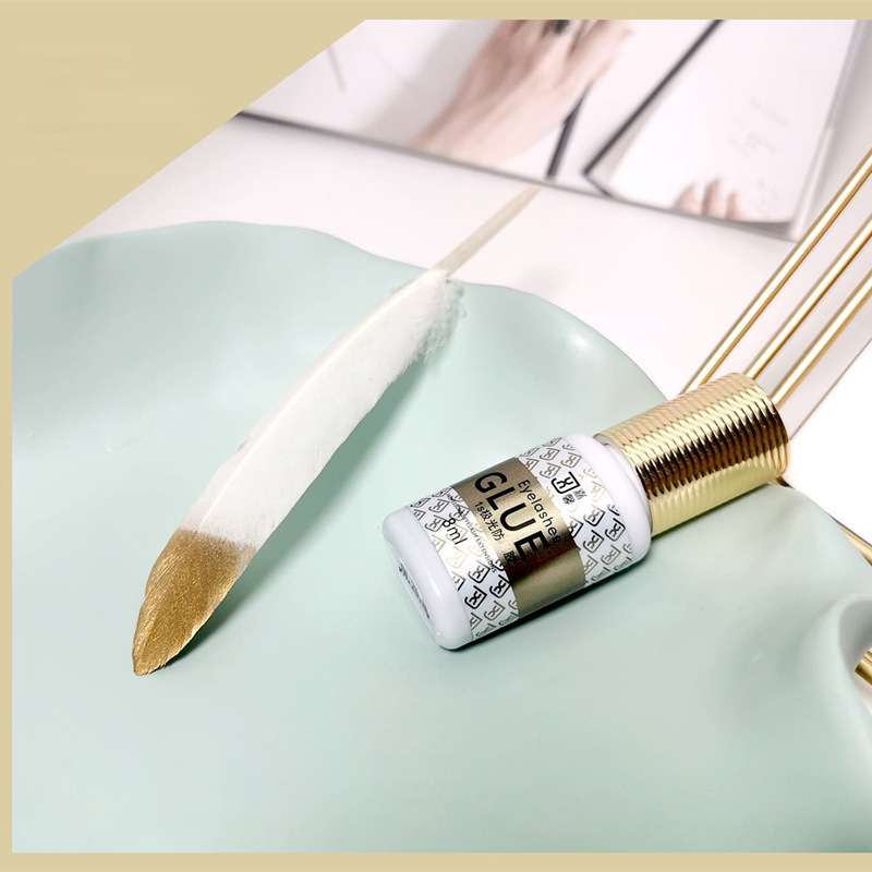 กาวต่อขนตา กาวติดขนตาอย่างดี Eyelashes Glue 8ml