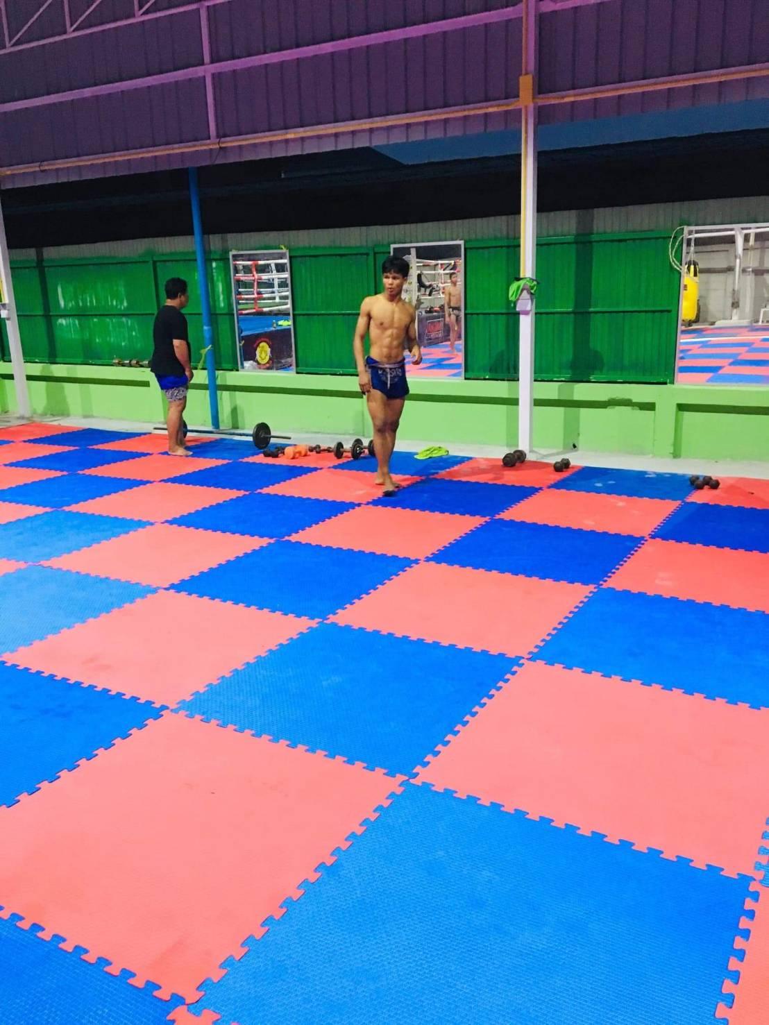 แผ่นโฟมจิ๊กซอว์ราคาถูกราคาเริ่มที่200บาท