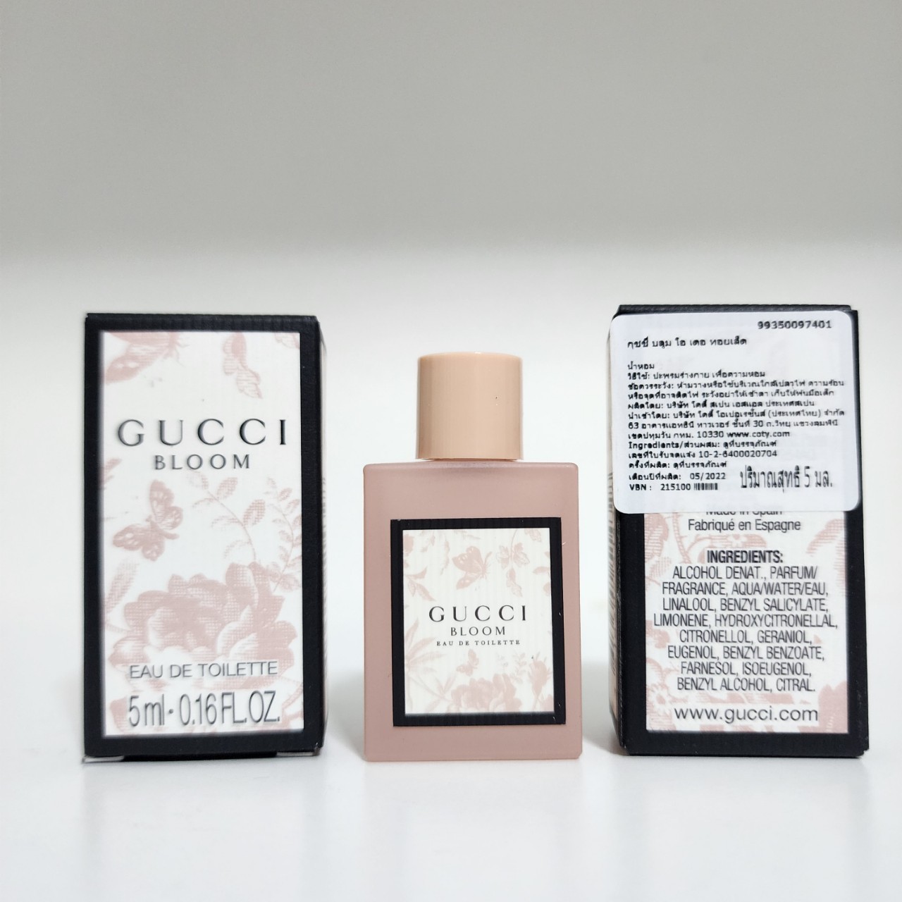 น้ำหอมจิ๋วมินิ Gucci Bloom Eau de Toilette 5ml กล่องป้ายไทย แบบแต้มมีกล่อง ( Mini Perfume น้ำหอมขนาดพกพา) น้ำหอมจิ๋วมินิ ขวดน่ารัก ตั้งโชว์ก็สวย พกพาก็สะดวก หัวแต้มตามจุดชีพจร