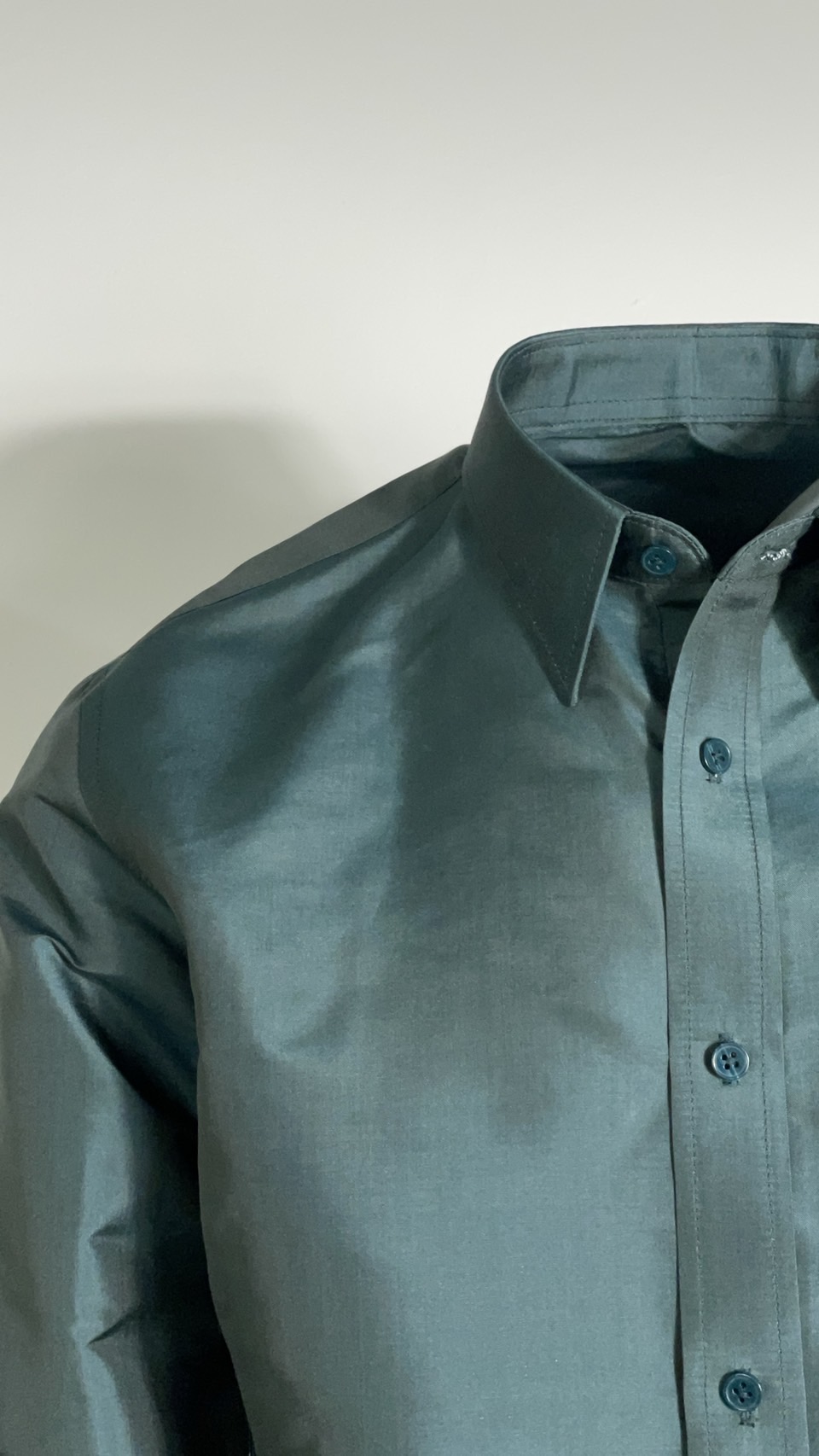 เสื้อเชิ้ตแขนยาว ไม่อัดผ้ากาว | ตัดเย็บตามรูปร่าง | เลือกผ้า ส่งไซส์ได้