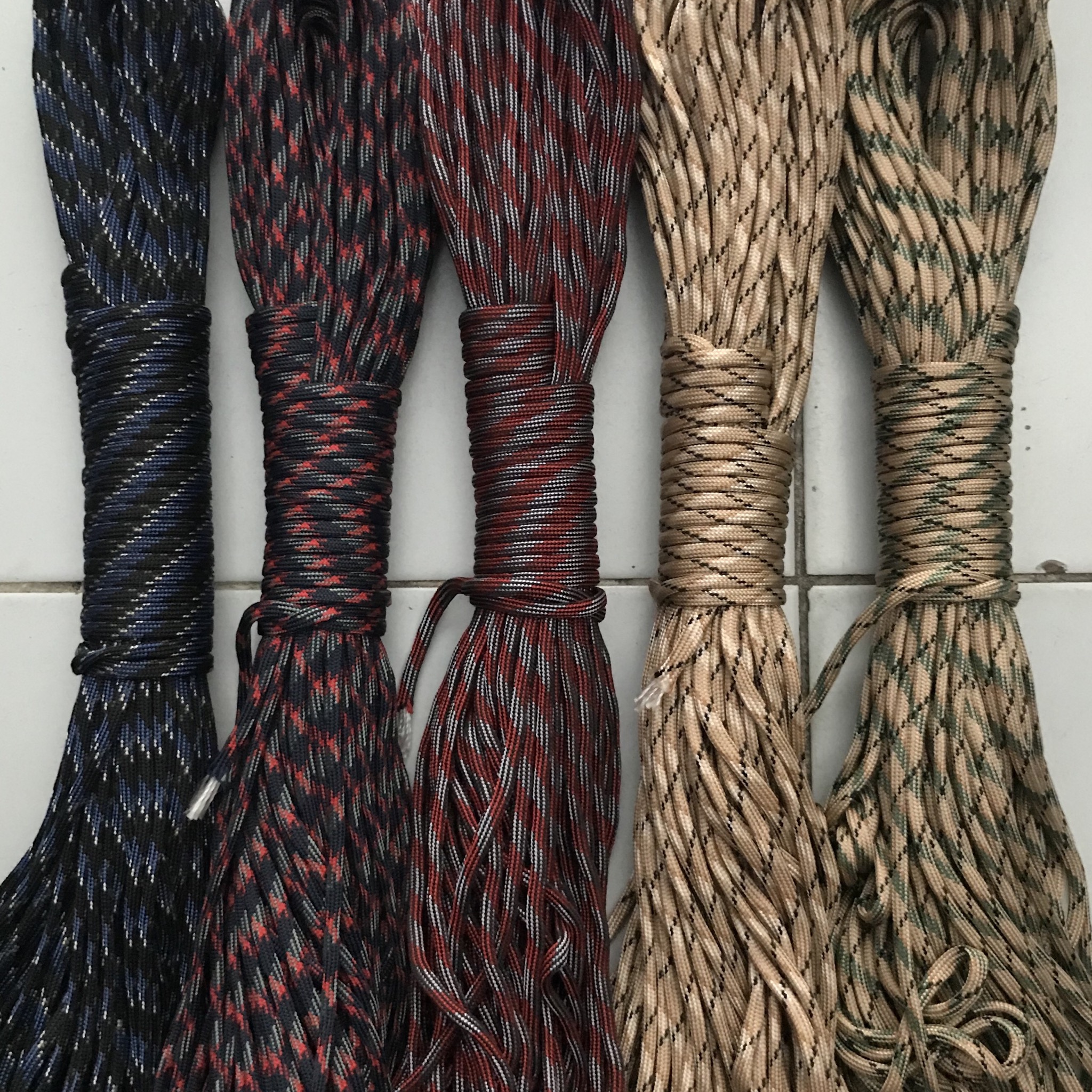 เชือก paracord 550 : pattern colors ( 4mm. )