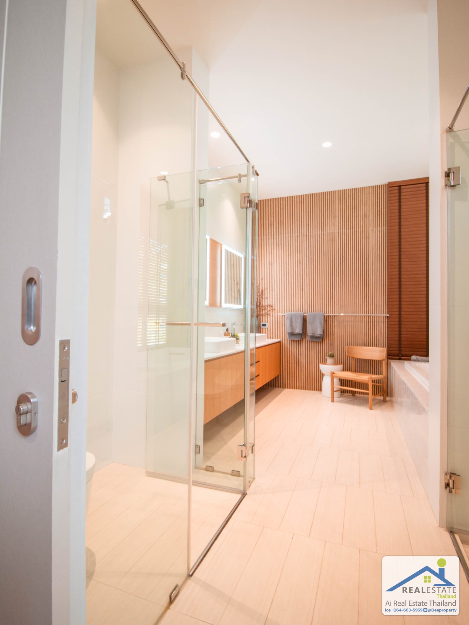 🏡 ขายบ้านใหม่ บ้านเดี่ยว Pool Villa โครงการบ้านบ้าน 3 ชั้น 620 ตรม. วิภาวดี 20 ทำเลทอง หลังการบินไทย ใกล้ห้าแยกลาดพร้าว (4289)