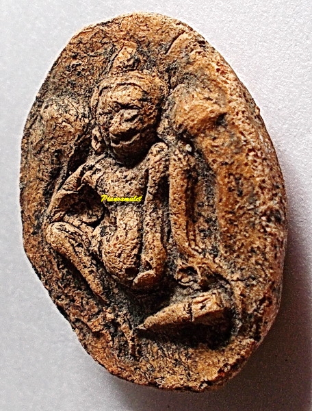 พระกรุเนื้อดินศรีวิชัย พิมพ์ท้าวกุเวร เจ้าแห่งทรัพย์ พระกรุเมืองใต้