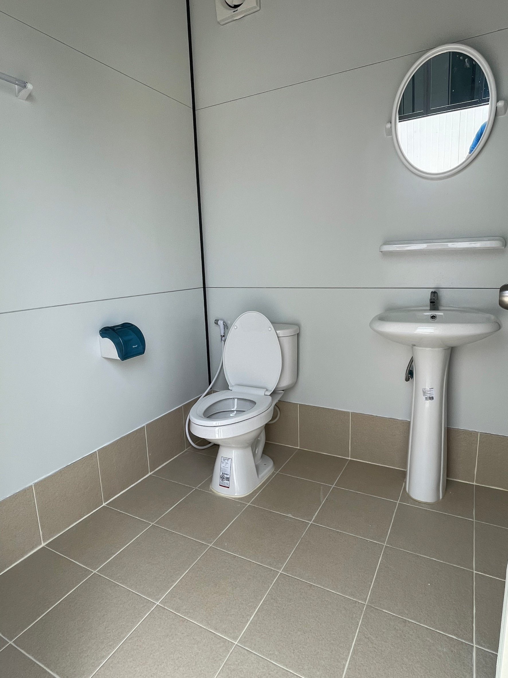 ออฟฟิศสำเร็จรูป บริษัทเหลียงซิ ขนาด5.00x20.00x4.50 เมตร