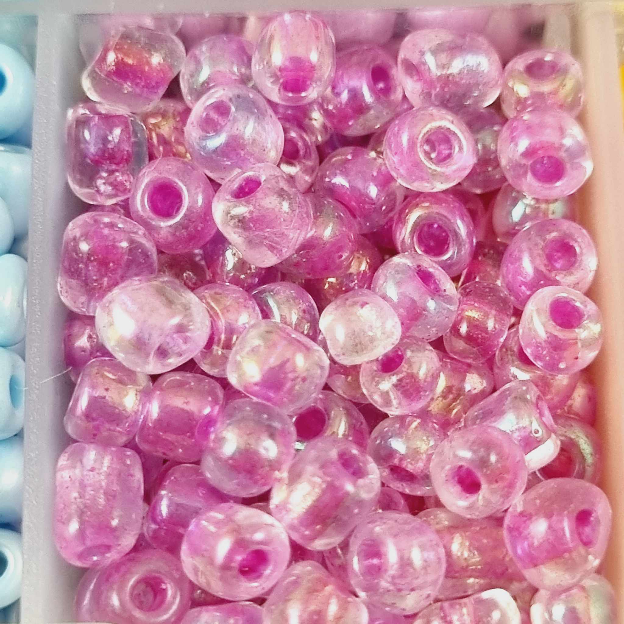 ลูกปัด Glass Beads 2-4มิลลิเมตร เม็ดทราย ลูกปัดแก้วมุก ใส ด้าน DIY สร้อยคอ สร้อยข้อมือ เครื่องประดับ ประมาณ กล่องละ +- 2000ชิ้น คละสี 10สี