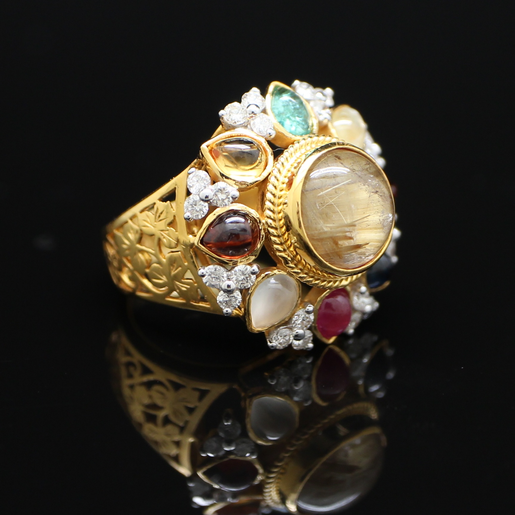 RG250723 แหวนไหมทองล้อมนพเก้า เพชรแท้ 24 เม็ด 0.48 กะรตั ทองแท้ 18k นน.รวม 9.71 กรัม ขนาดแหวน 54