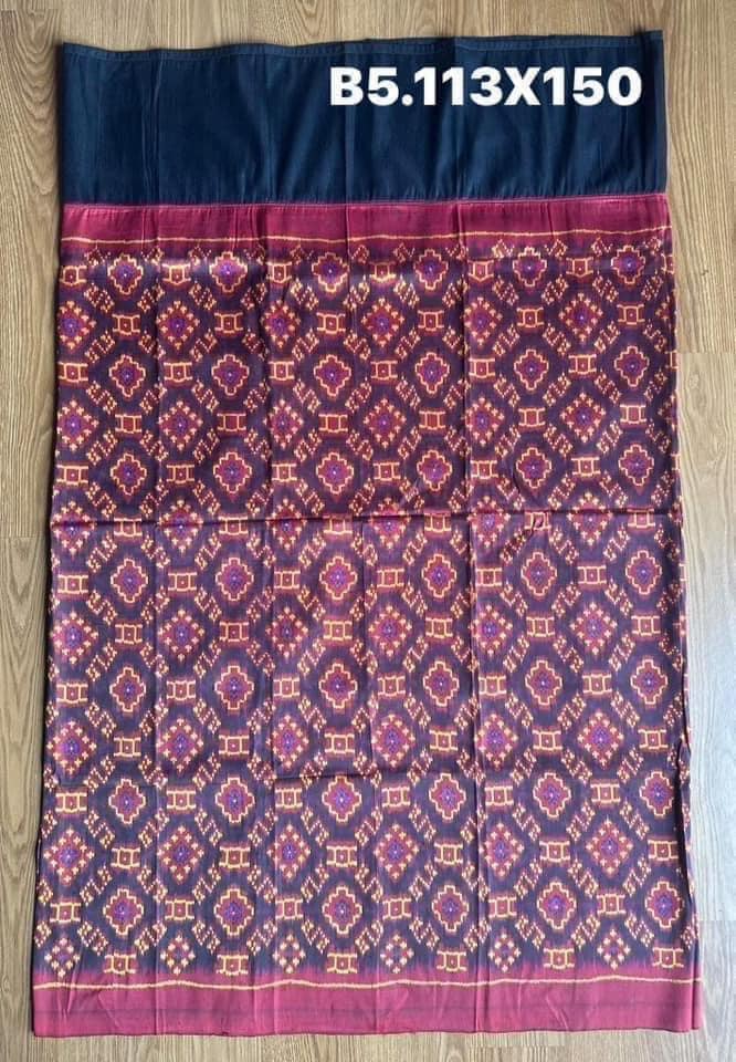 ซิ่น พระตะบอง ไหมบ้านสาวมือ สีธรรมชาติ ขนาด 113x150ซม สีน้ำเงิน รหัส N9-SIL-B5