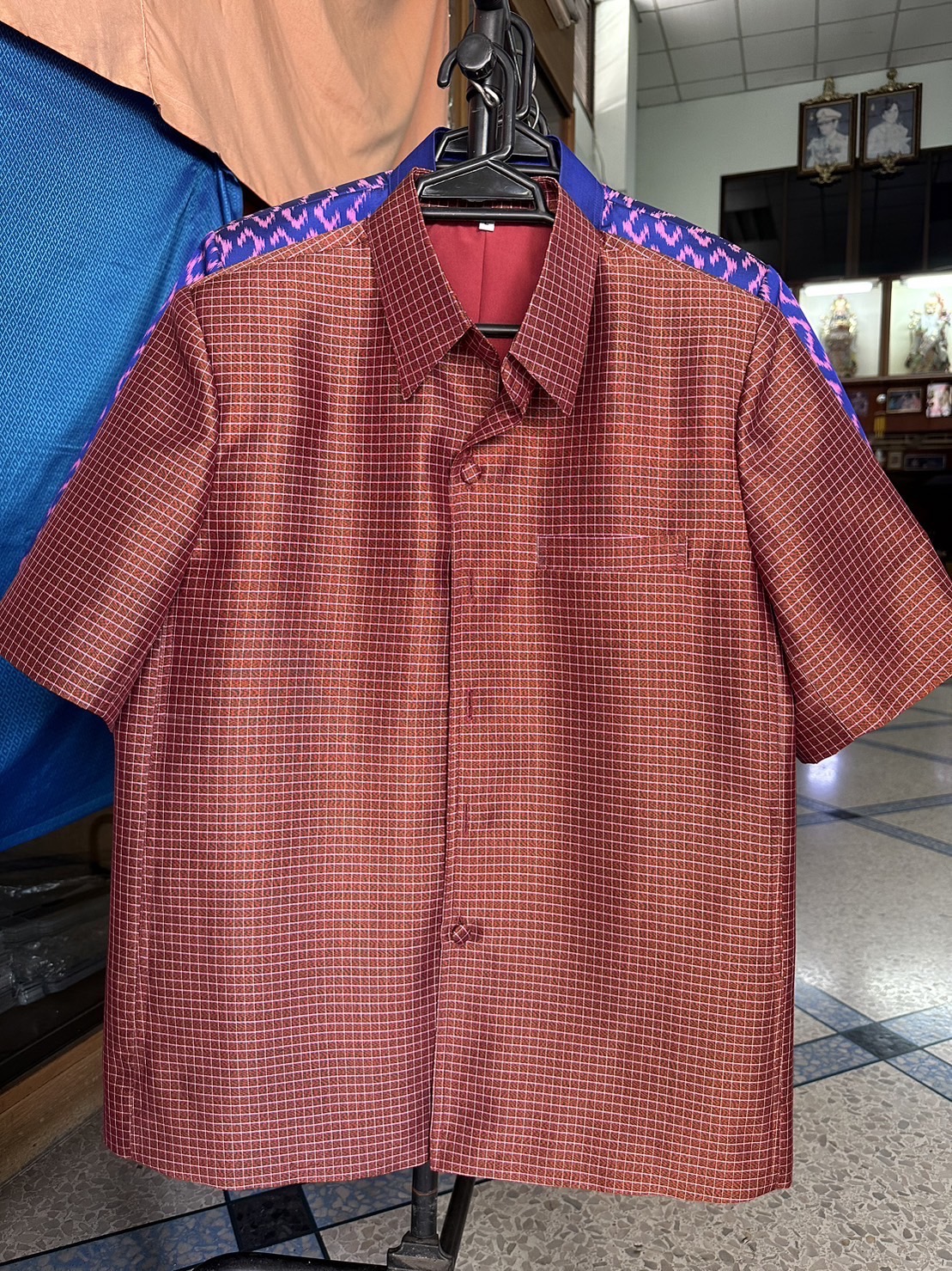 เสื้อซาฟารี คอปก เสื้อผ้าไหมพื้นเมืองสุรินทร์ size L ทรง DR-ST0218661