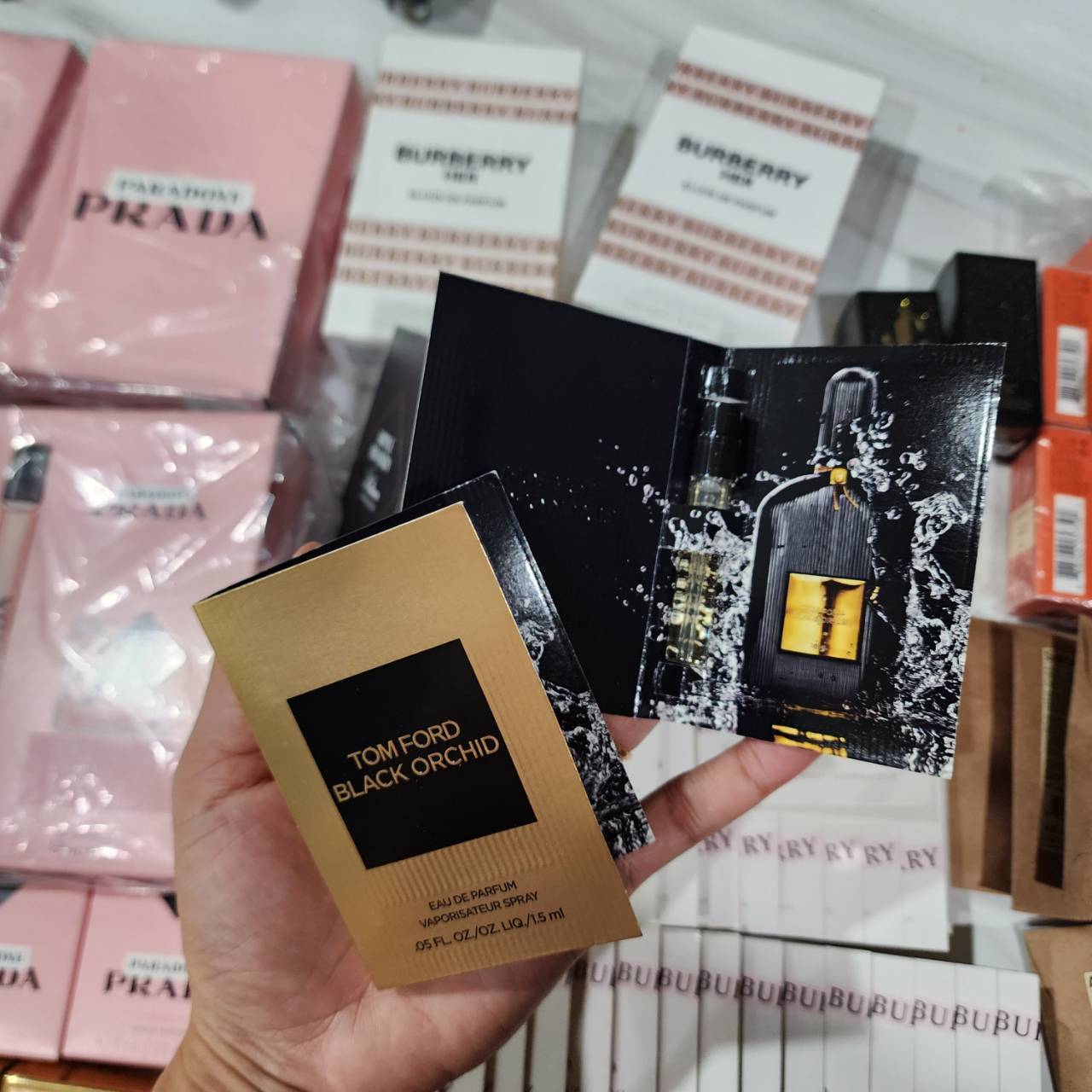 น้ำหอมไวออลหลอดทดลอง Tom Ford Black Orchid 1.5ml Spray Sample Vial ขนาดทดลองแบบ VIAL