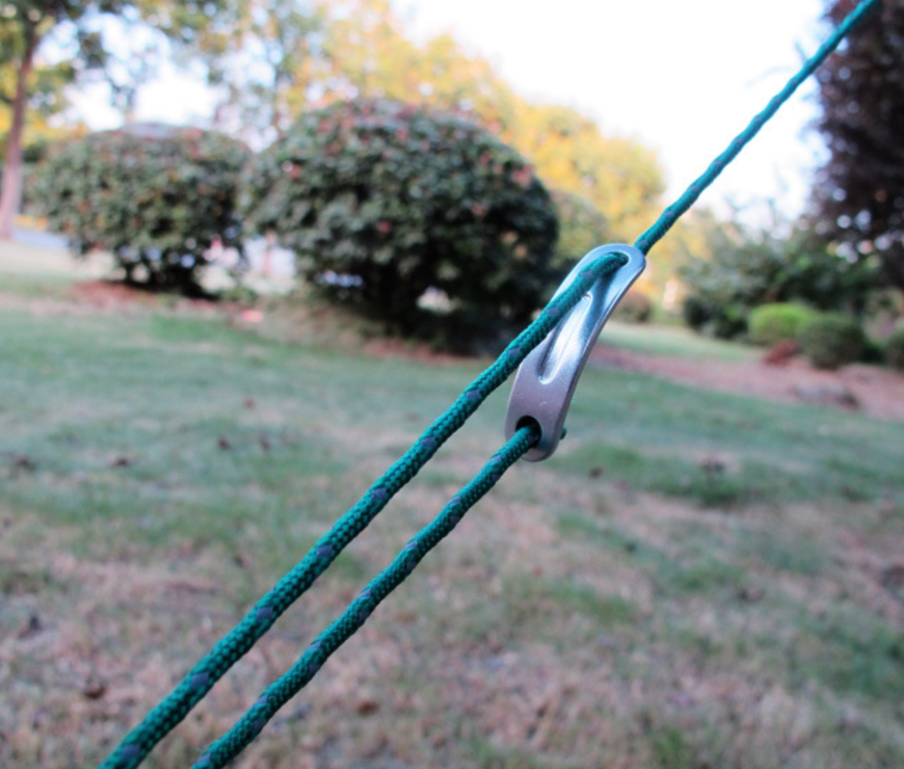 ตัวช่วยรัด ขึงรั้งเต้นท์ แบบ C