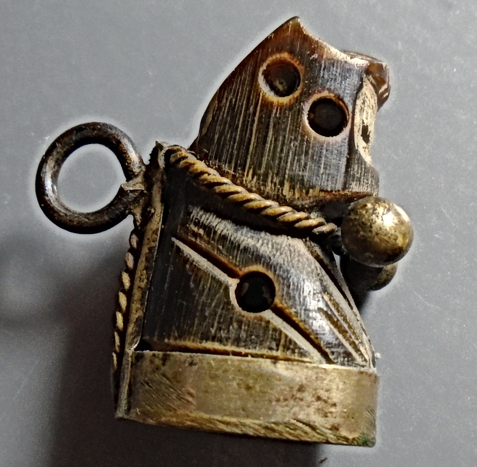 พญาเสือ เขาควายแกะ เก่าไม่ทราบที่