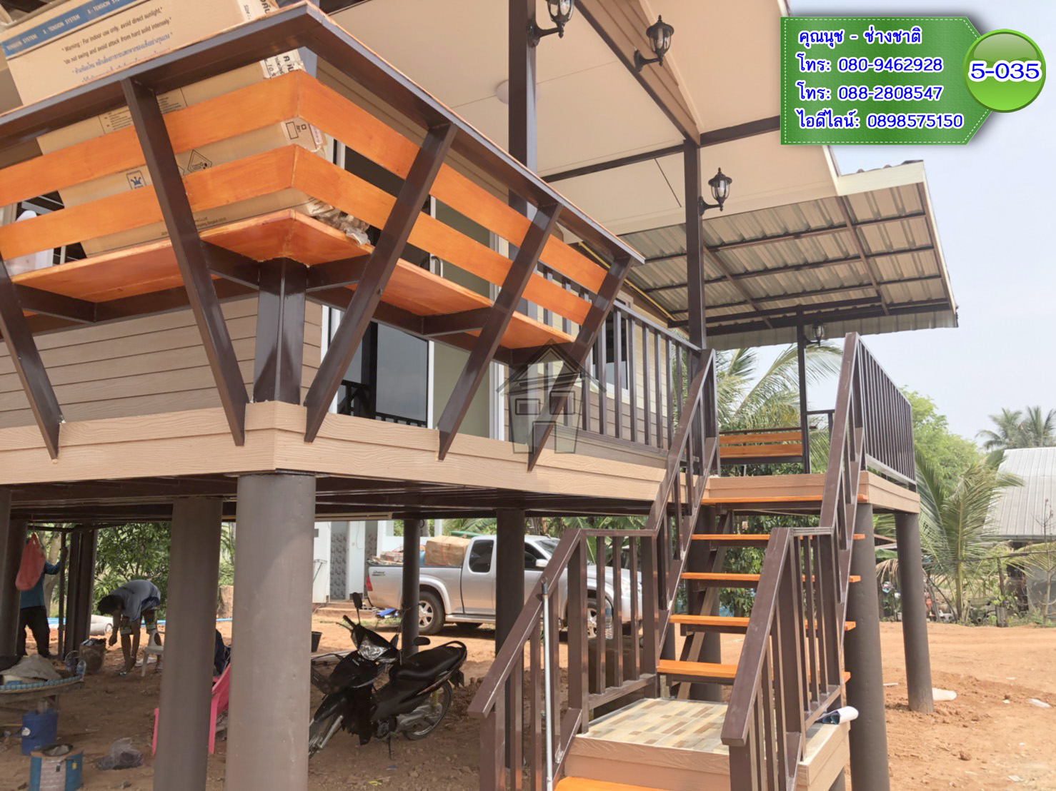 5-035 บ้านน็อคดาวน์ยกสูง 2 เมตร ทรงจั่วมุกซ้อน สีน้ำตาล
