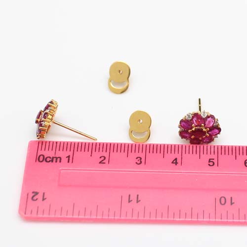 ER25056 ต่างหูทับทิมกระจุกฝังเพชร เพชรแท้ 14 เม็ด 0.20 กะรัต ทองแท้ 18k นน.รวม 3.8 กรัม