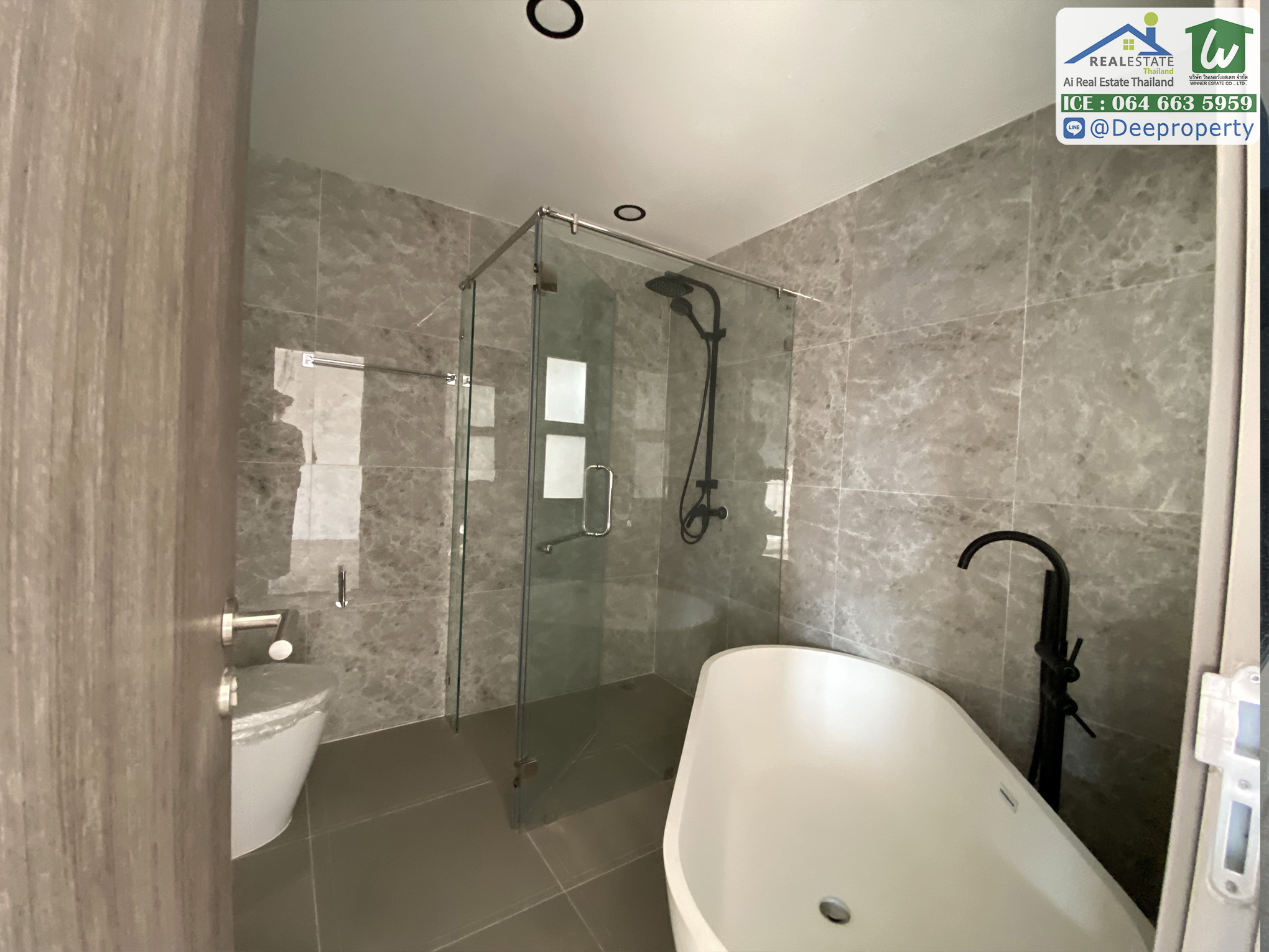 🏡ขายบ้านทาวน์โฮม BritLoft เกษตร-พหลฯ สวยโมเดิลสไตล์อังกฤษ เหมาะทำโฮมออฟฟิศ ใกล้เกษตร-นวมินทร์ และ ลาดปลาเค้า (กู้ได้เกิน)