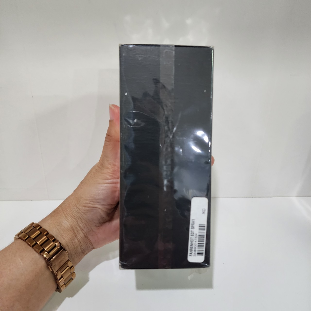 น้ำหอมแท้ Christian Dior Fahrenheit EDT 200ml กล่องซีลตูดหลุดกล่องไม่สวยบุบ ( รหัส 9L01 )