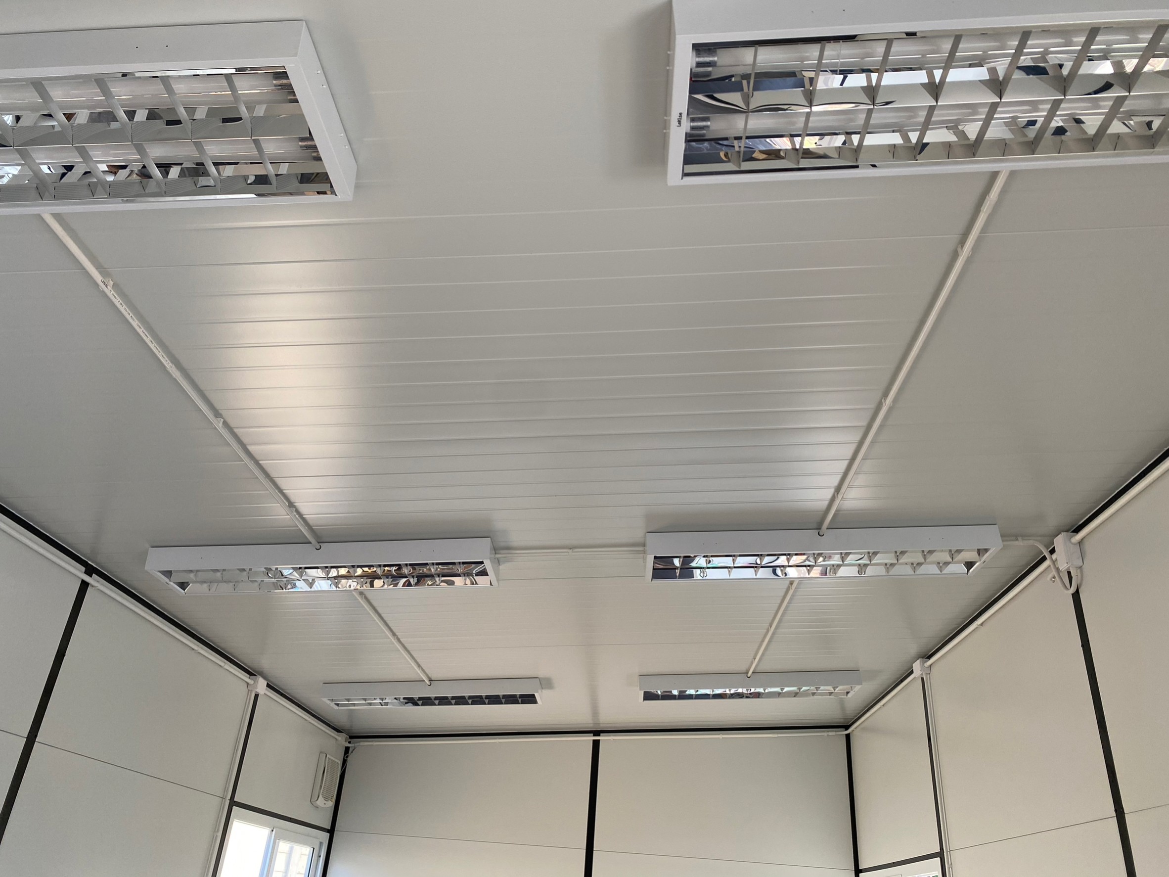 ออฟฟิศสำเร็จรูป ไซต์ออฟฟิศ ขนาด 3.60x12.36 เมตร บางพลัด