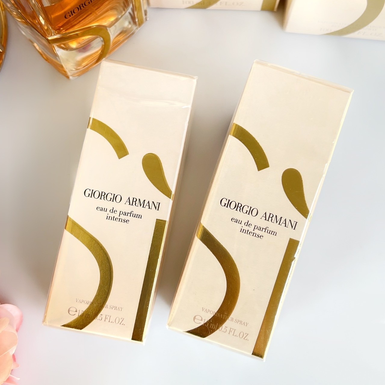 น้ำหอมจิ๋วมินิ Giorgio Armani Si Intense EDP (ปี 2023) 15ml พร้อมกล่องซีล ( Mini Perfume น้ำหอมขนาดพกพา) น้ำหอมจิ๋วมินิแบบทดลองแบบสเปรย์ พกพาก็สะดวกใช้ฉีดตามจุดชีพจร