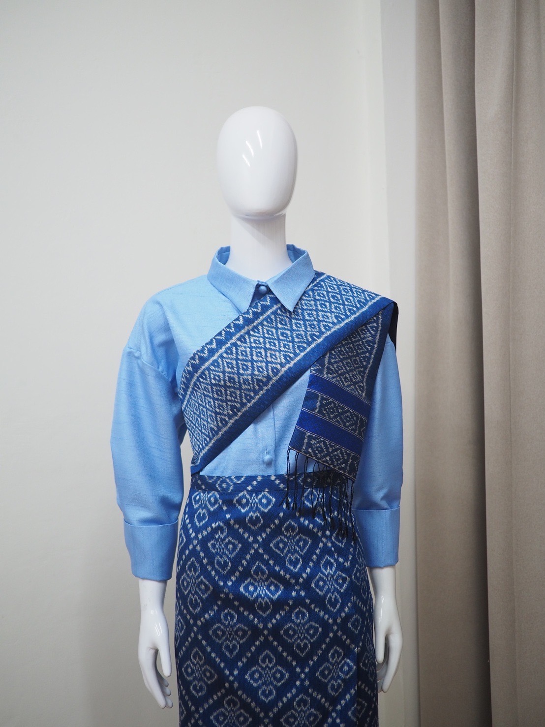 แบบตัด ผ้าถุง+ผ้าสไบ ตามแบบ (ไม่รวมผ้า) chobmai รหัส CUT-61-111767