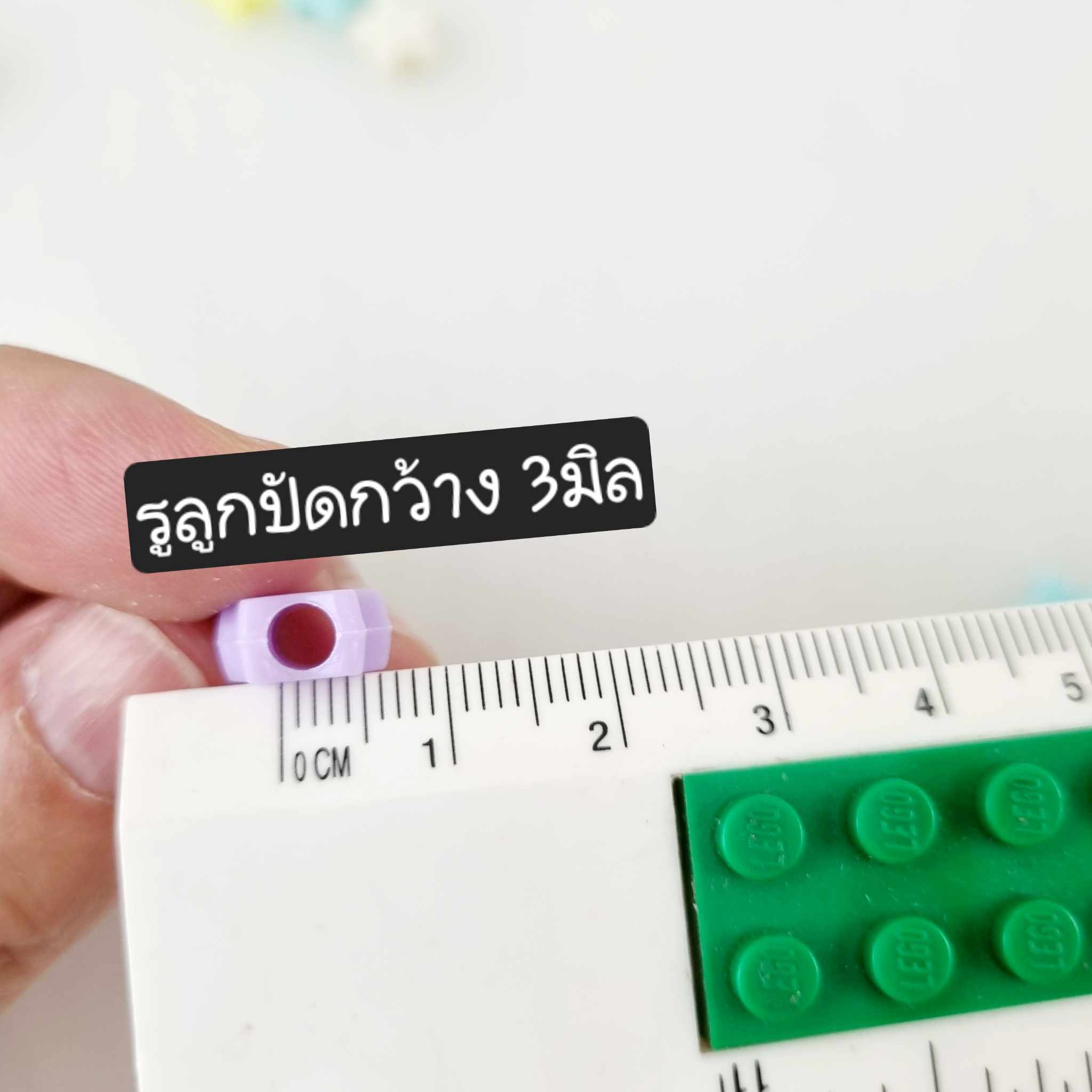 ลูกปัด ดาว ขนาด 5มิลลิเมตร สีพาสเทล สีมาการอง DIY สร้อยคอ สร้อยข้อมือ เครื่องประดับ ประมาณ กล่องละ 200+ชิ้น คละสี
