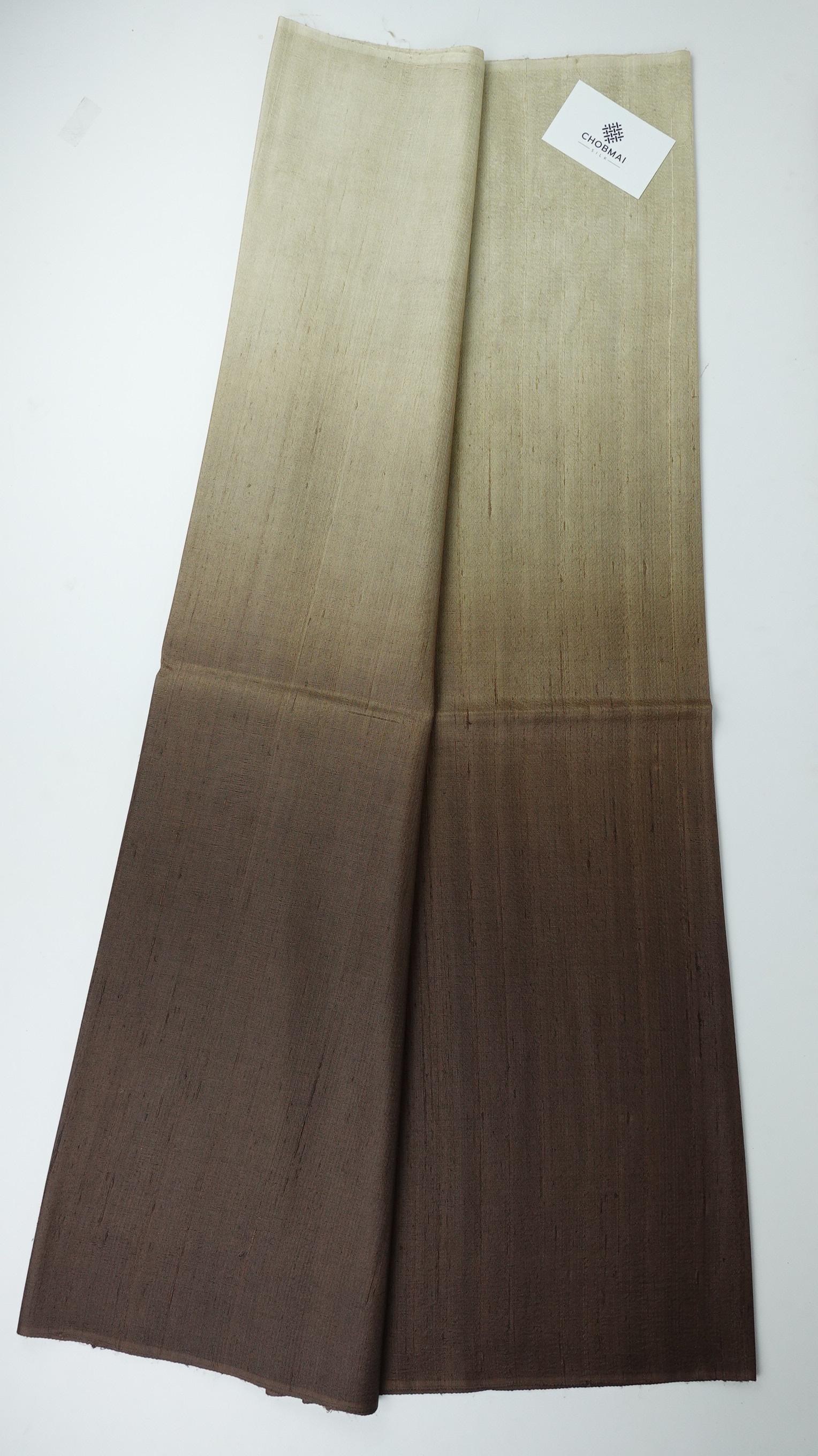 ผ้าไหมย้อมสไลด์สี ไหมบ้านทอมือ 2ตะกอ สีครีมทอง-สีทองน้ำตาลเข้ม เลือกขนาด รหัส BT-TT-022468514