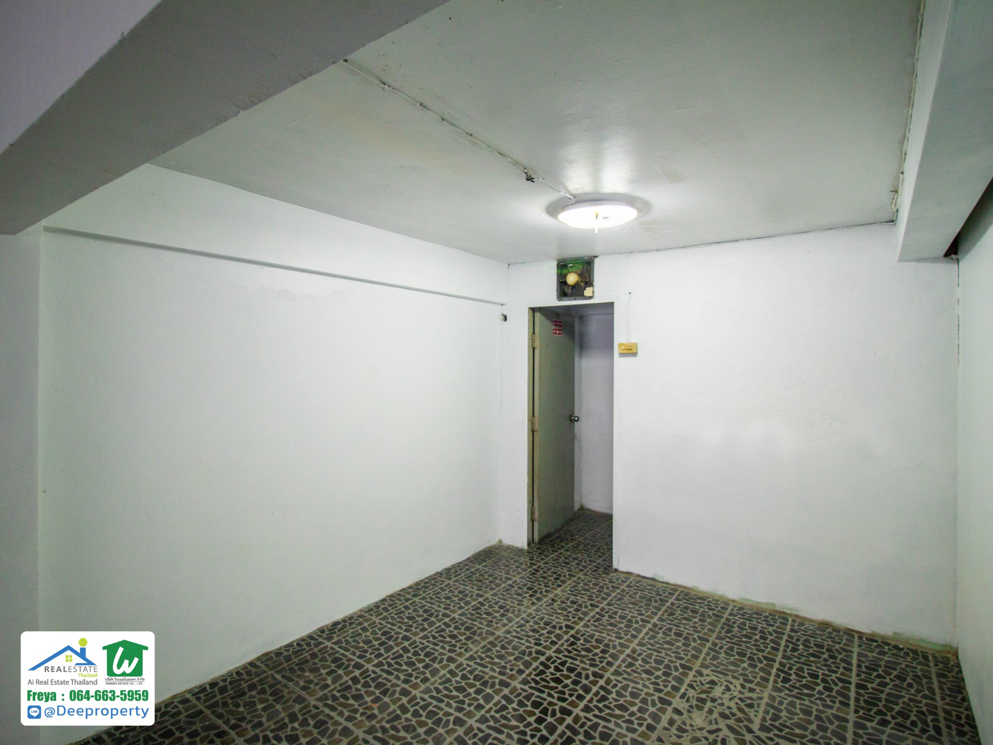 💵ขายถูก‼ ตึกแถว อาคารพาณิชย์ 4.5 ชั้น รวมดาดฟ้า ติดแยกเหม่งจ๋าย รัชดา ห้วยขวาง เหมาะซื้อเพื่อรีโนเวทขาย ปล่อยเช่า หรือ เปิดทำธุรกิจ คืนทุนเร็ว