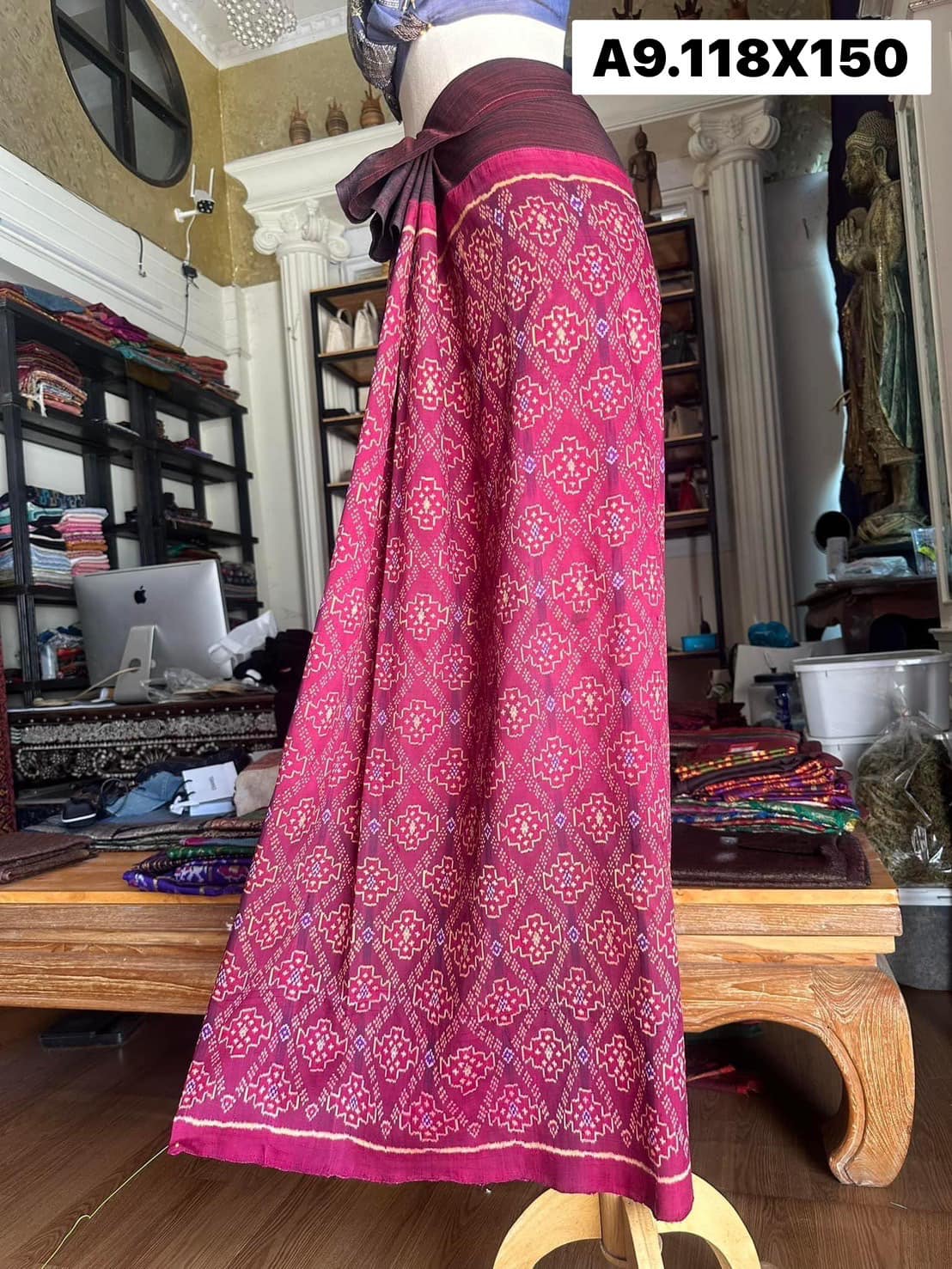 ซิ่น พระตะบอง ไหมบ้านสาวมือ สีธรรมชาติ ขนาด 118x150ซม สีม่วงอมชมพู รหัส N9-SIL-A9