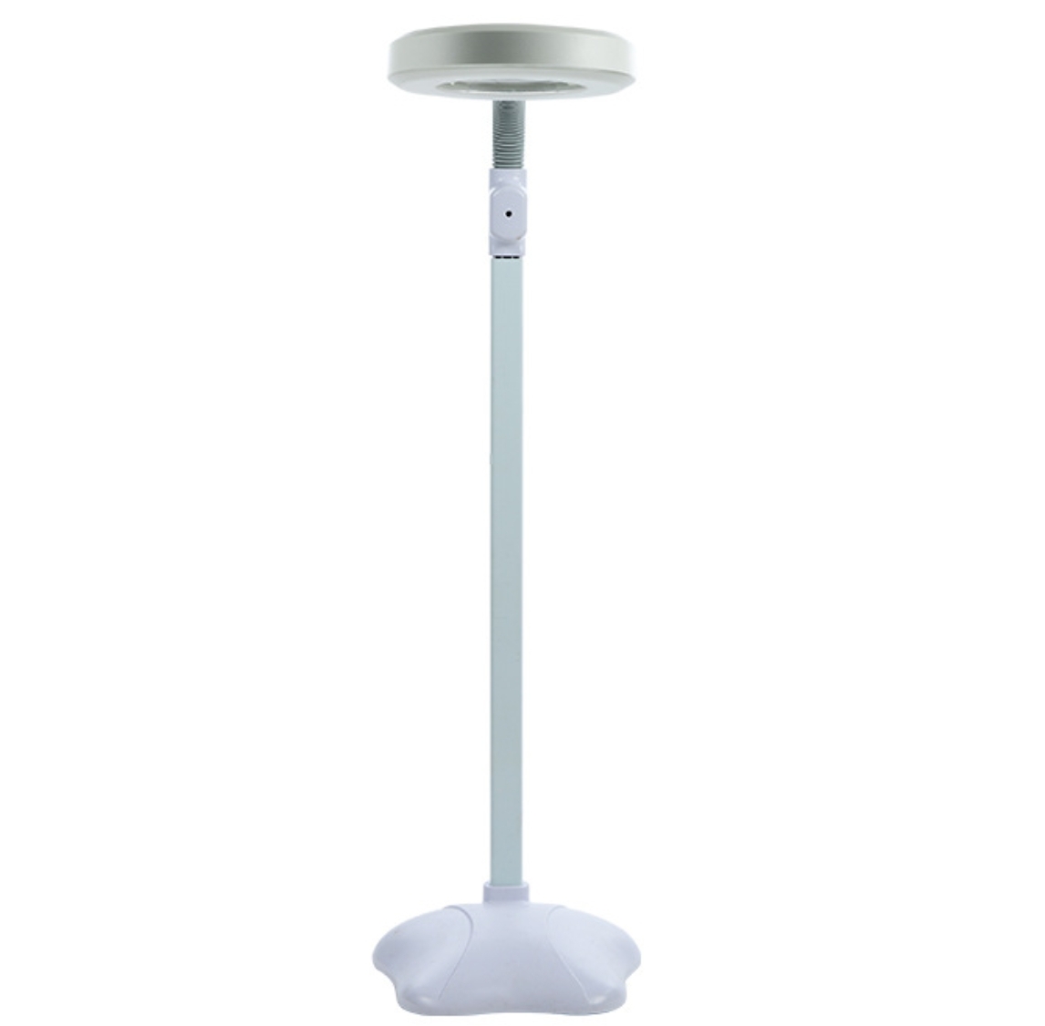 โคมไฟแบบตั้งพื้น มีเลนส์ขยาย