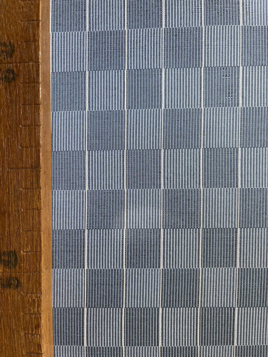 ผ้าไหมลายเกล็ดเต่า ไหมแท้ สีฟ้าเทา ขายตามความยาวหลา รหัส R1D-76-0129685