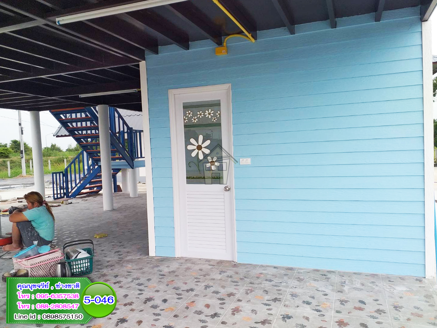 5-046 - บ้านน็อคดาวน์สองชั้นสีฟ้า - หลังใหญ่ - ทรงจั่วมุกซ้อน