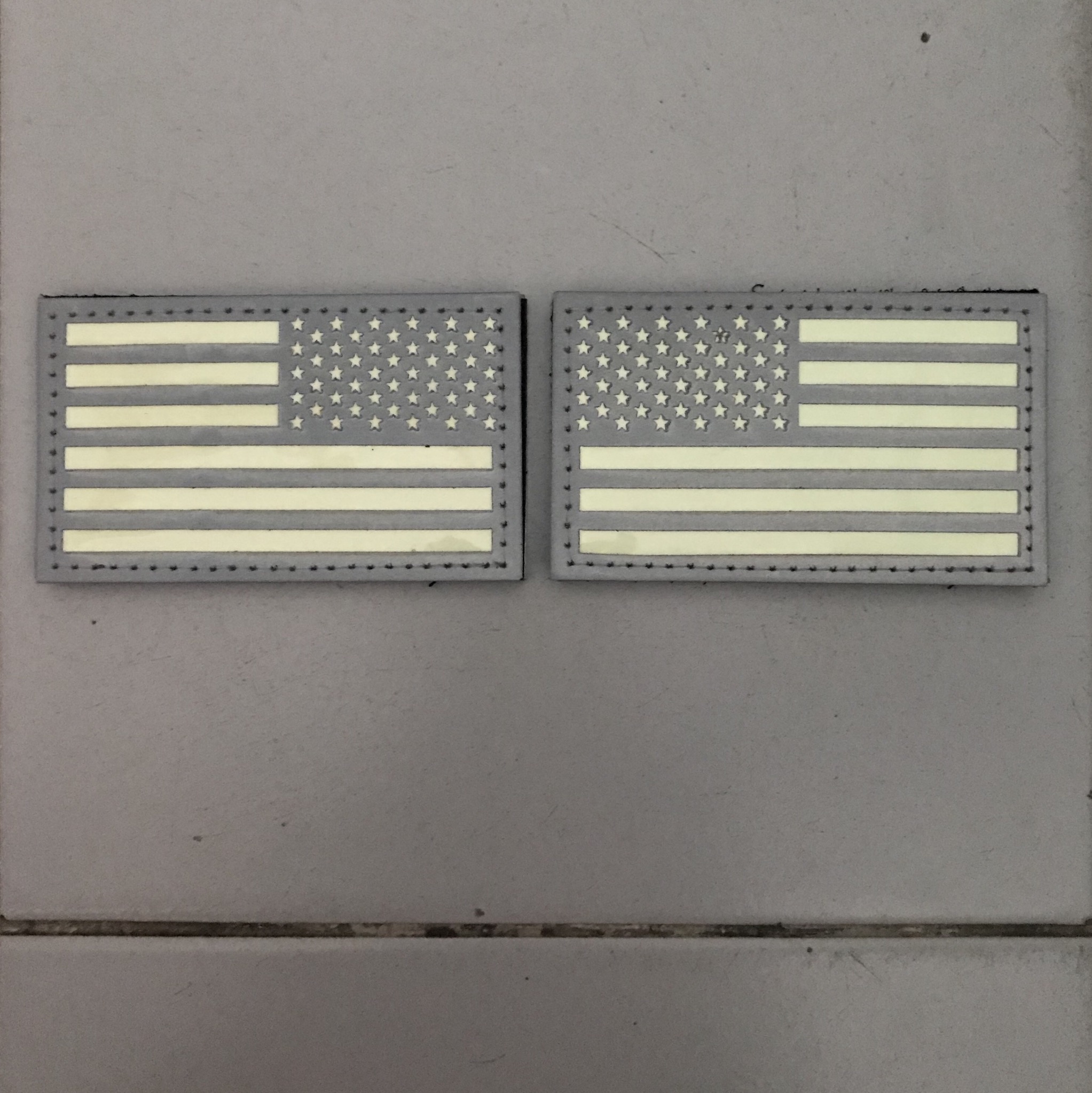 patch us flag อาร์มสะท้อนแสงและเรืองแสง มีตีนตุ๊กแกทุกชิ้น