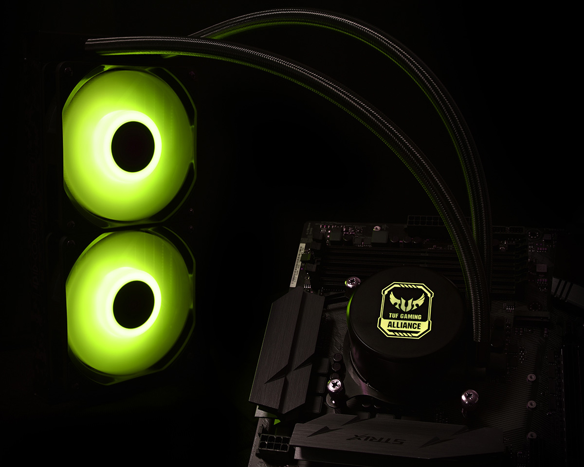 ID-COOLING AURAFLOW X 240 TGA