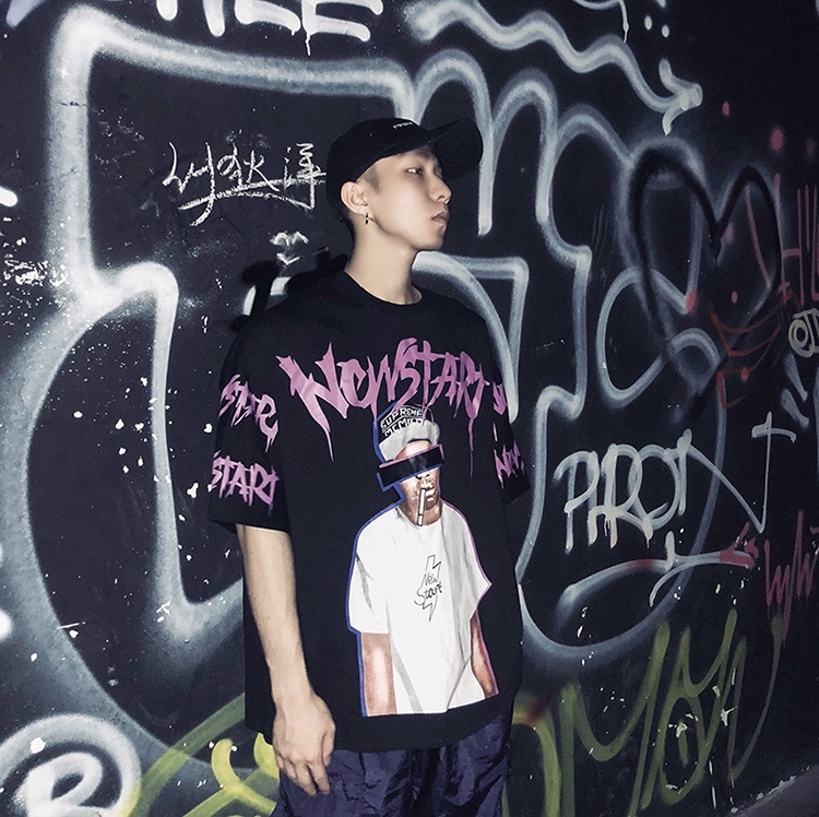 เสื้อยืด Street Fashion Oversize สีดำ NEW STRAT