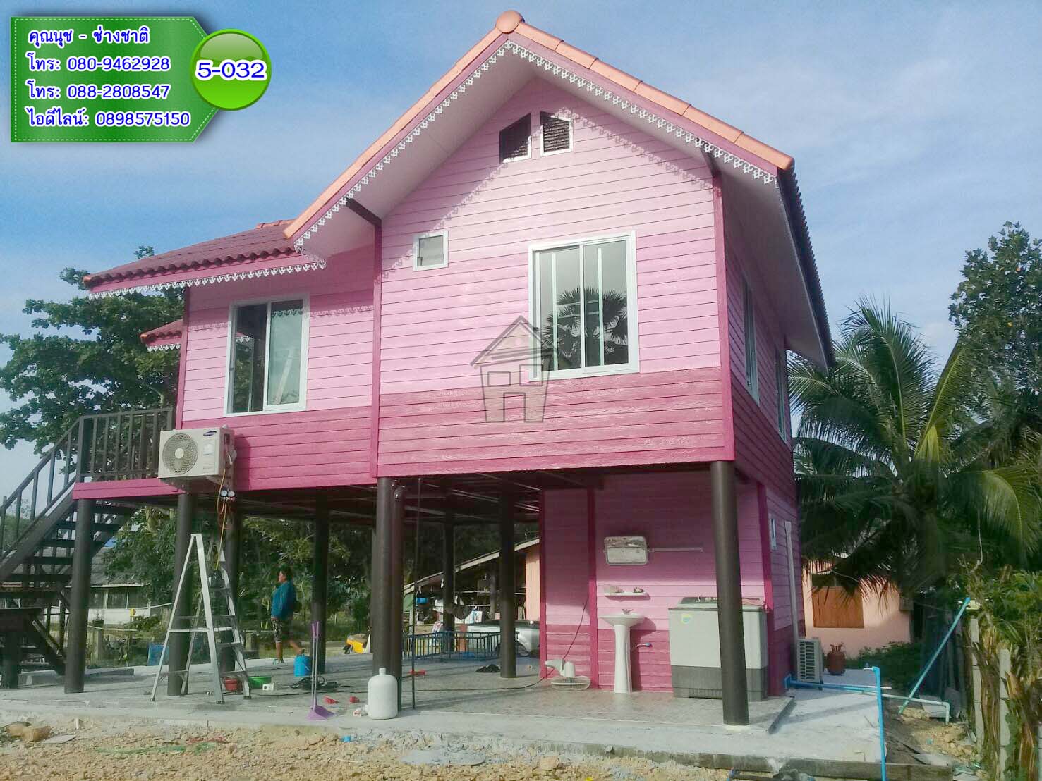 5-032 บ้านน็อคดาวน์ทรงจั่วมุกซื้อน ยกสูง สีชมพู