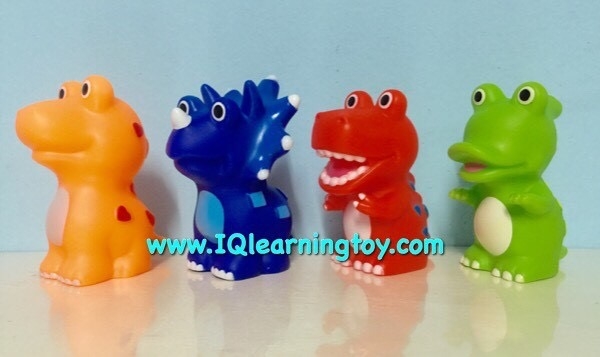 ตุ๊กตายางรูปไดโนเสาร์ 4 ตัว น่ารัก สีสันสดใส บีบมีเสียง เล่นน้ำได้ ช่วยพัฒนากล้ามเนื้อมือ ส่งฟฟรี