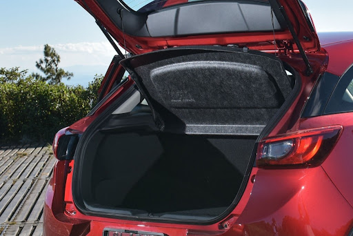 ฝาท้ายไฟฟ้า Mazda CX-3