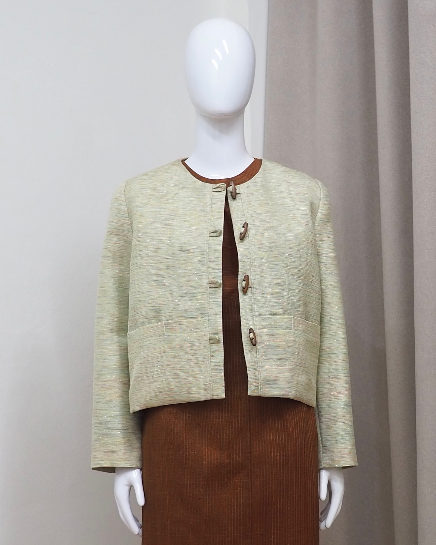 แบบตัด เสื้อผ้าไหม (ไม่รวมผ้า) ตามแบบ รหัส CUT-51-1019672