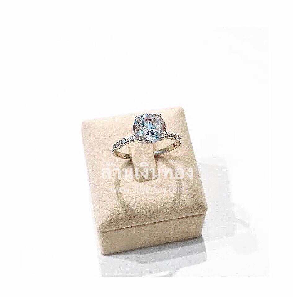 แหวนเพชรสวิส 8 มม./2 กะรัต/บ่าไมโครแถว