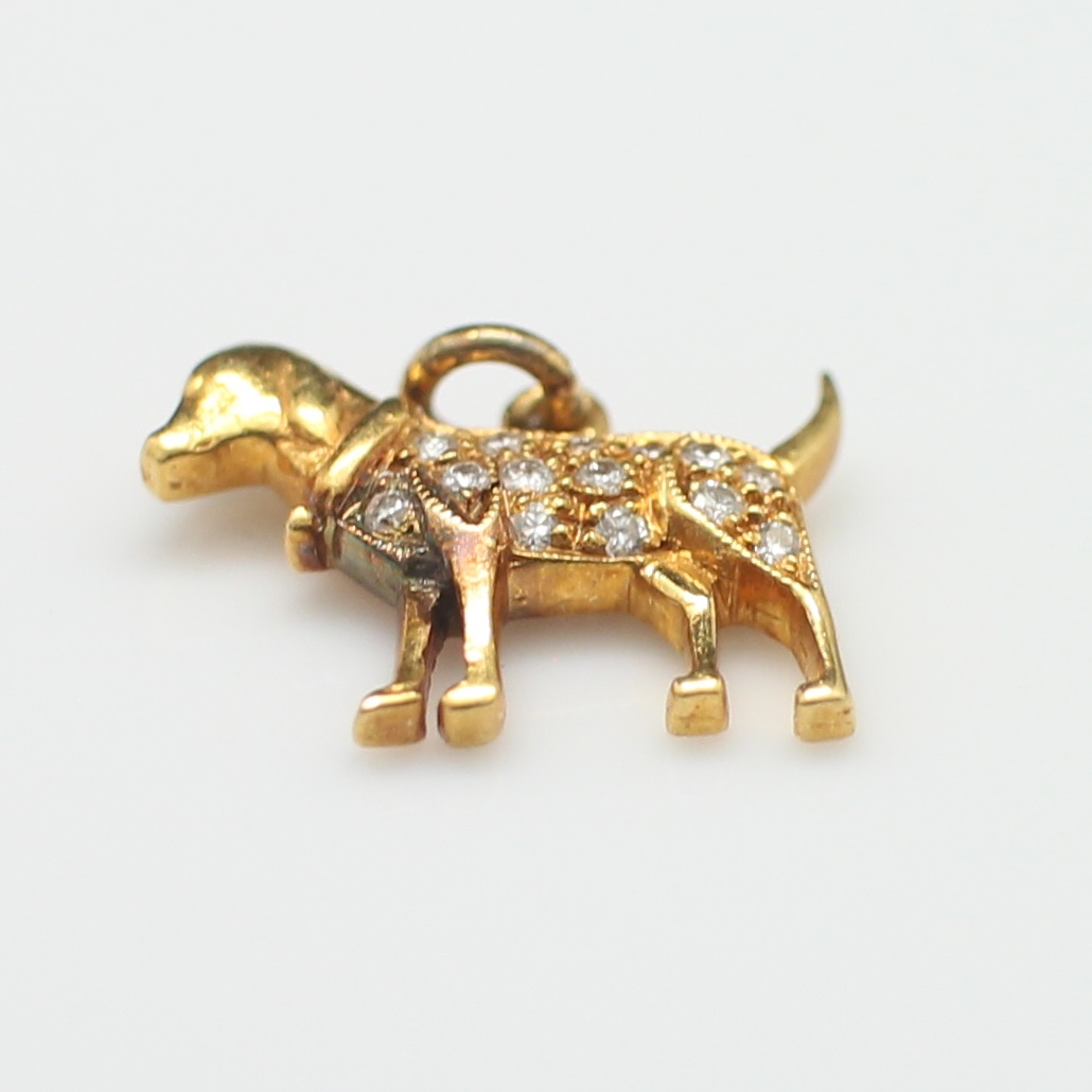 PD25008 จี้ปีจอ ทองแท้ 18k ฝังเพชรแท้ 13 เม็ด 0.06 กะรัต นน.รวม 1.3 กรัม