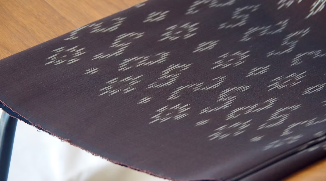 ซิ่น ผ้าไหมมัดหมี่ ไหมบ้าน ขนาด 1x2หลา พื้นสีน้ำตาล รหัส CISP-CT-0612684