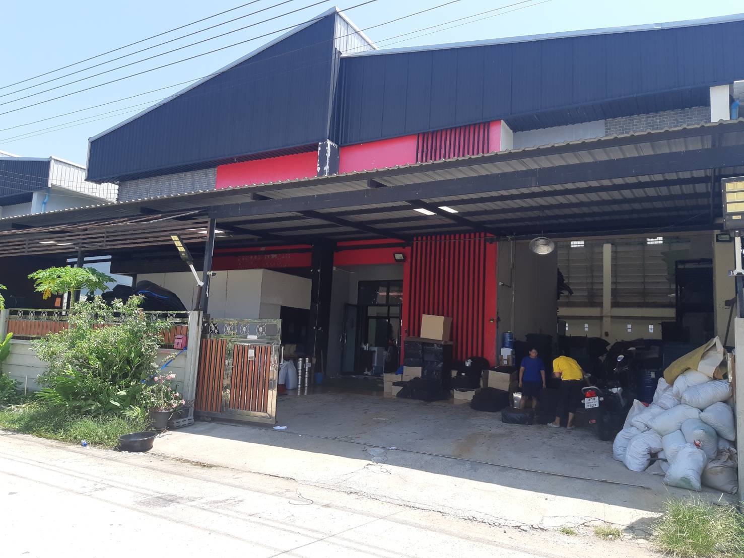 โรงงานผลิตแผ่นยางปูพื้นห้องฟิตเนส