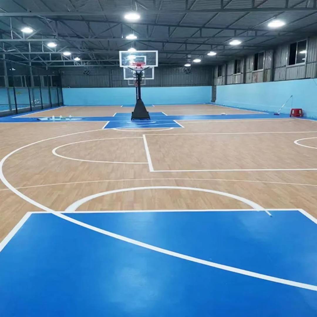 พื้นสนามบาส ไวนิลpvc ใช้ในร่ม รับแรงกระแทกได้ดี