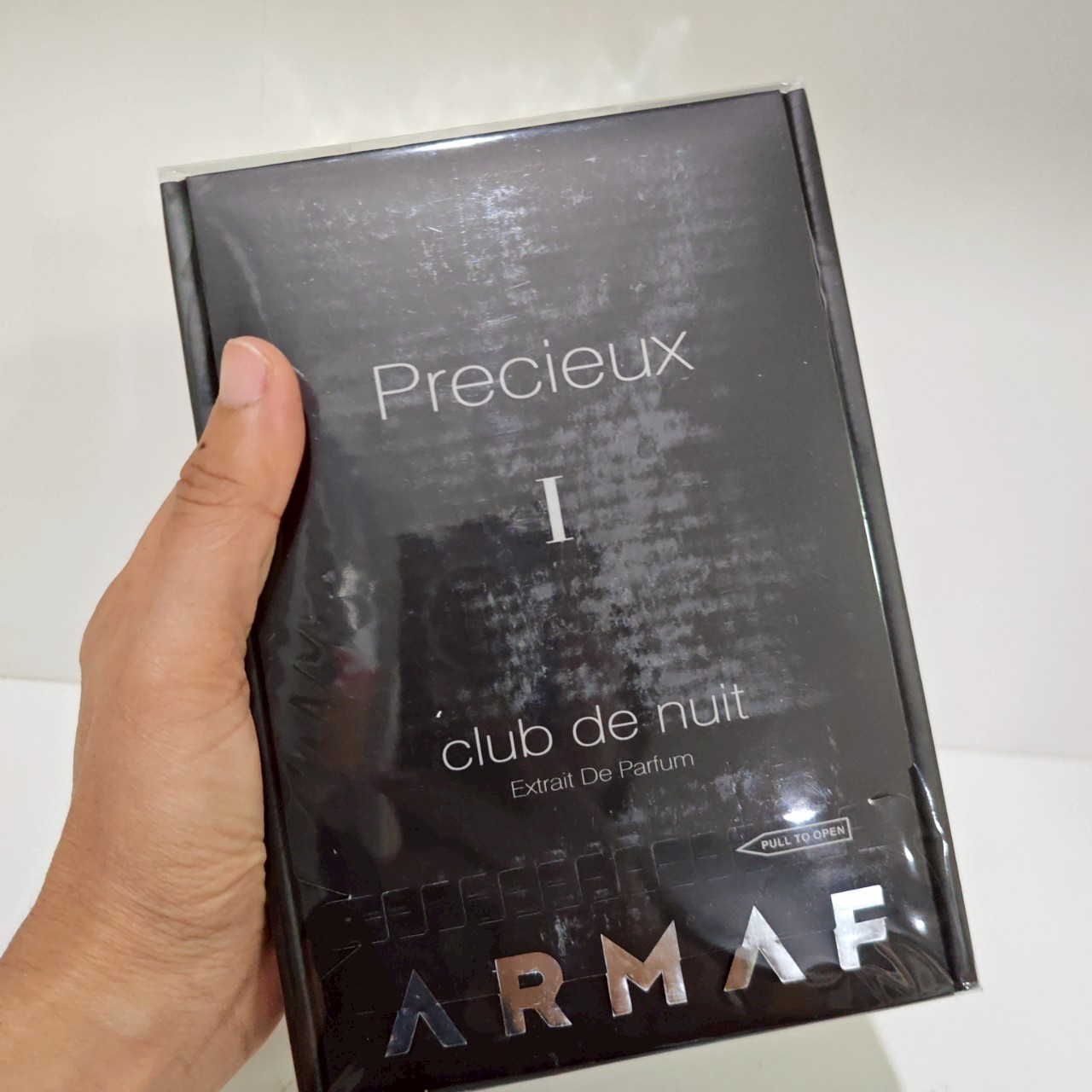 น้ำหอมแท้ Armaf Club de Nuit Precieux I for Men 55ml กล่องซีล กล่องอาจจะไม่สวย กลิ่นนี้เค้าว่าคล้าย Creed Aventus Absolu มากจ้า