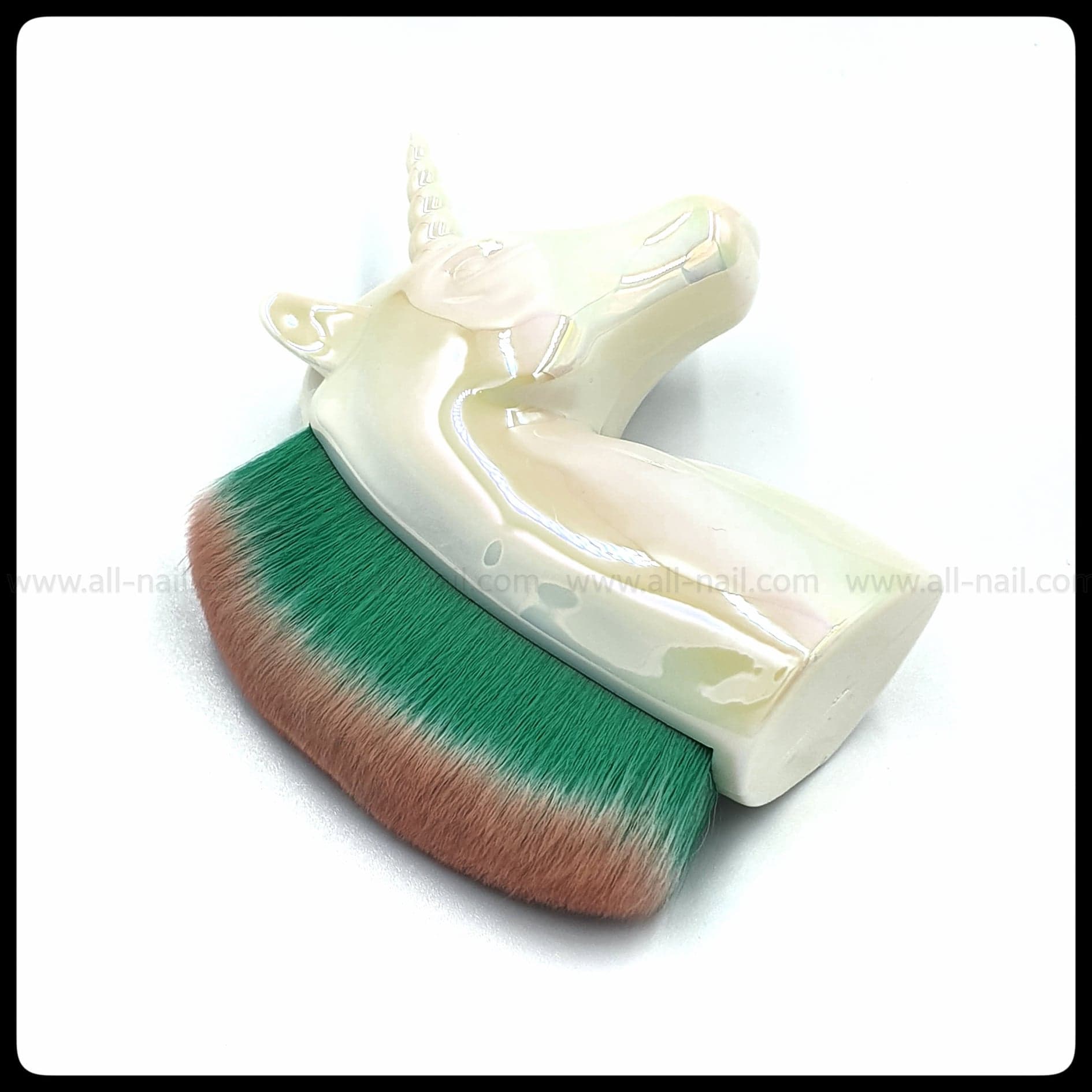 แปรงปัดฝุ่น (ม้ายูนิคอร์น)