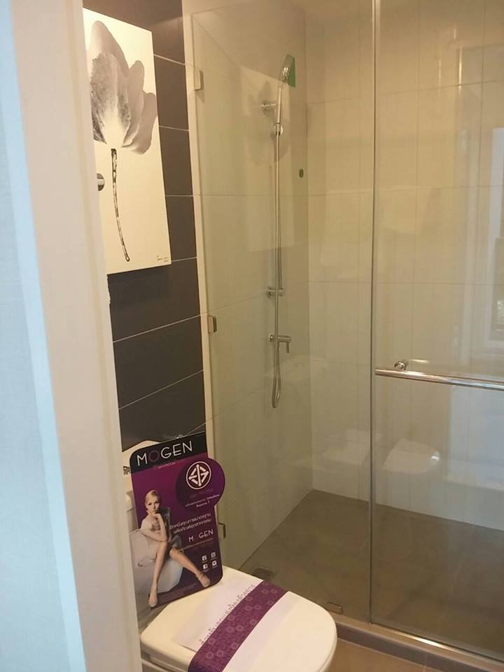 ขายดาวน์ คอนโด เดอะเพรสซิเดนท์ สาทร-ราชพฤกษ์ เฟส 3 อินเตอร์เชนจ์ BTS(บางหว้า)/MRT(บางหว้า)/ท่าเรือ(สะพานตากสิน-เพชรเกษม) 4 ห้อง