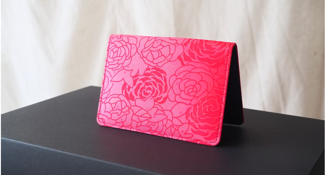 ซองใส่พาสปอร์ต ขนาด 3x9.5x8 cm.สีแดง GL-CT-103392