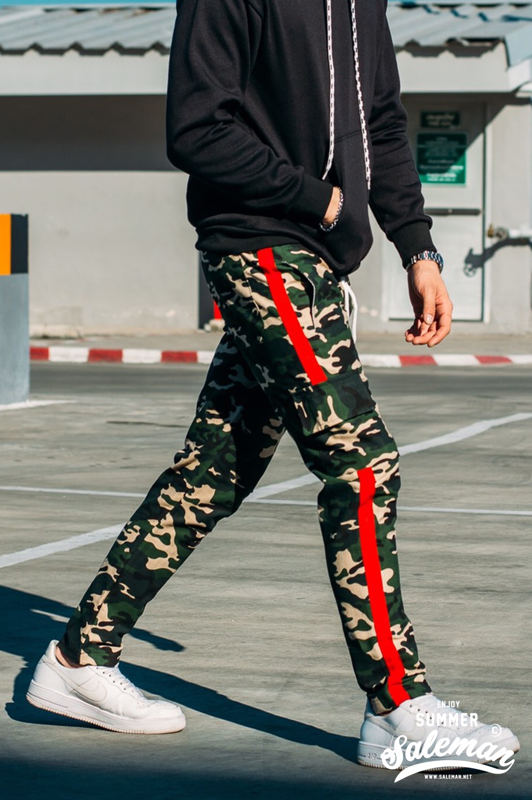 กางเกง Jogger ขาจั๊ม พรีเมี่ยม ผ้า วอร์ม รหัส WT 680 R สีทหารเขียว แถบแดง