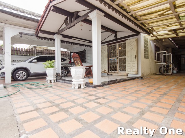 ขายบ้าน บ้านเดี่ยว บ้านมือสอง หมู่บ้าน สินธร รังสิต-บางพูน อ.เมืองปทุมธานี