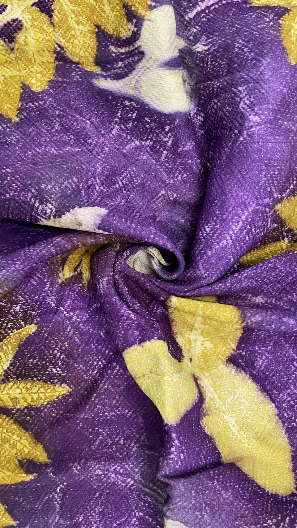 ผ้าคลุมไหล่ผ้าไหม Eco print เนื้อยกดอก มีชายครุย ขนาด 60x180ซม. สีม่วง รหัส ECO-82-1114683