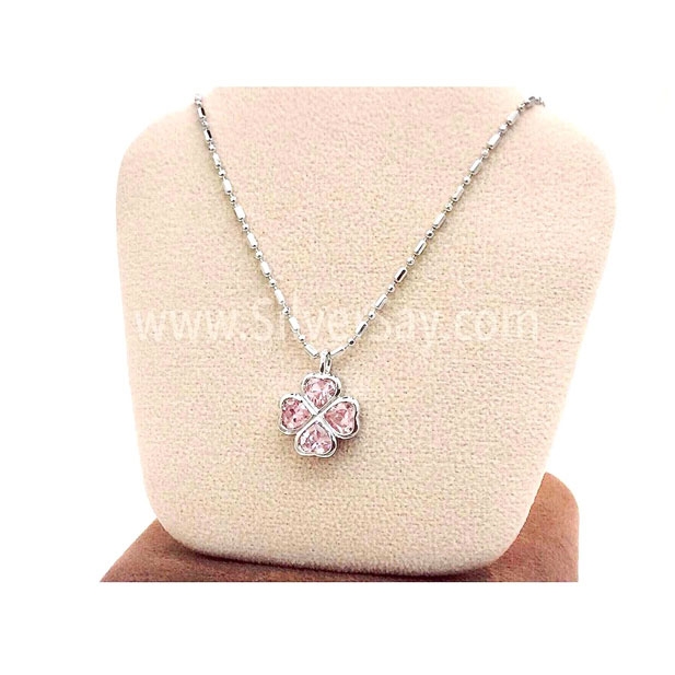 จี้หัวใจสี่ทิศรูปใบโคลเวอร์ Clover 4 ฝังเพชรสวิสสีชมพูรูปหัวใจ 5x5 มม.